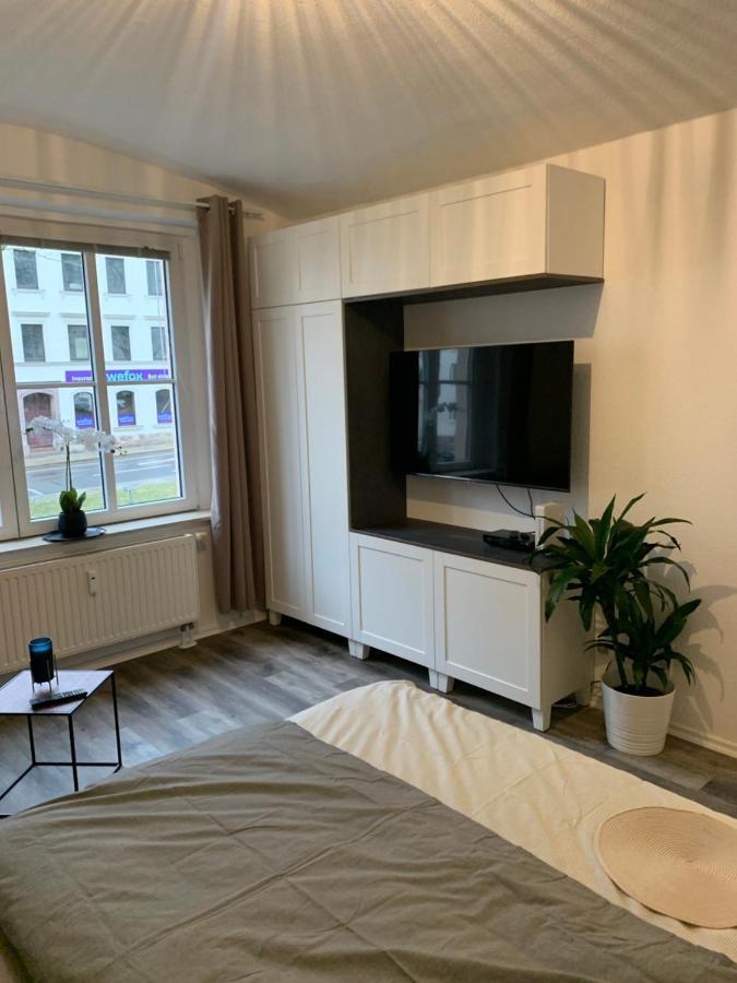 40 Qm Appartment Parkplatz, Balkon,Netflix, Prime Chemnitz Exterior photo