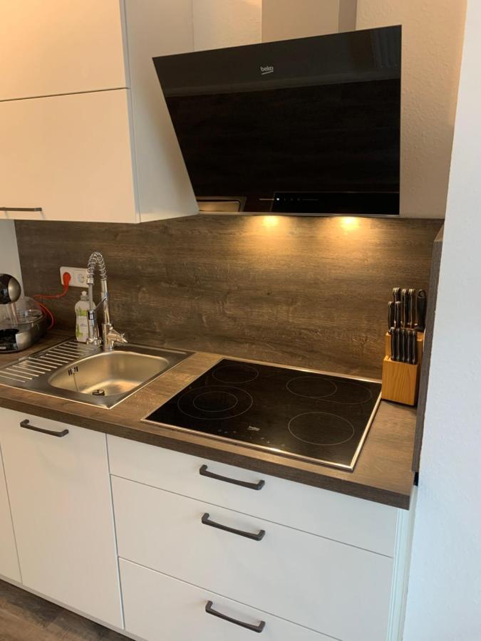 40 Qm Appartment Parkplatz, Balkon,Netflix, Prime Chemnitz Exterior photo